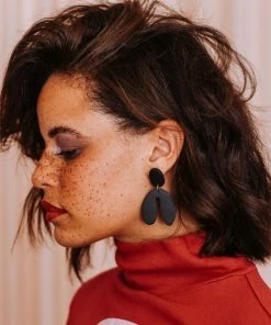 Sigfús Mini Wishbone Earrings