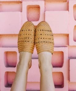 Salt+Umber DAZEY LADY SHOP Lily Mule - Mustard