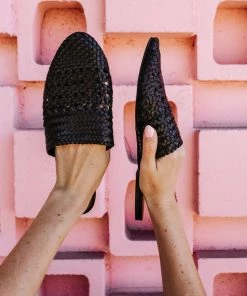 Salt+Umber DAZEY LADY SHOP Lily Mule - Black