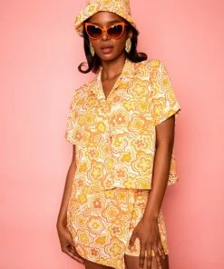 Dazey LA Dazey Daisy Breezy Button Up NEW