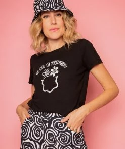 Dazey LA Kind To Your Mind - Black Tee NEW