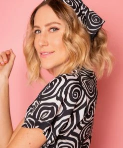 Dazey LA NEW Tripnosis Romper