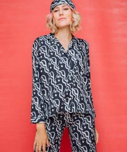 Dazey LA DAZEY BRAND Waterfall Woman Baggy Button Up