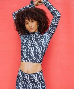 Dazey LA Waterfall Woman Active Skin Top DAZEY BRAND