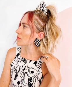 Okay Okay Company DAZEY LADY SHOP Check Stud Earrings In Black/Creme 10 Okay Okay Company DAZEY LADY SHOP Check Stud Earrings In Black/Creme