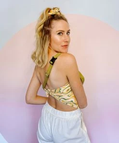 Grooves And Grain Bowler Hip Bag - Aloe Green And White