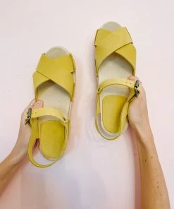 SV X Dazey Strappy Sandal - Chartreuse