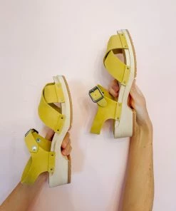 SV X Dazey Strappy Sandal - Chartreuse