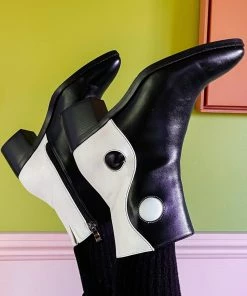 MCLC NEW Balancing Act Boot - Black/White