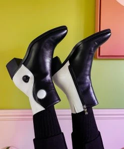 MCLC NEW Balancing Act Boot - Black/White