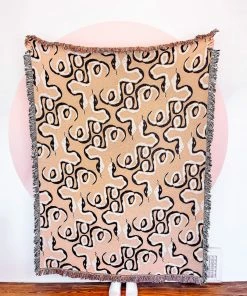 Dazey Den New Skin Blanket