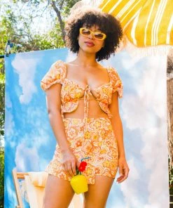 Dazey LA Dazey Daisy Ruffle Tie Top