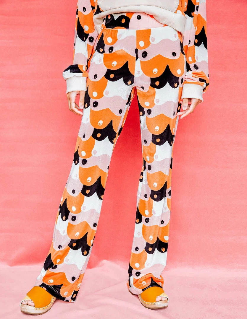 Dazey LA DAZEY BRAND Velvet Flare Track Suit Pant - T&T 1 Dazey LA DAZEY BRAND Velvet Flare Track Suit Pant - T&T