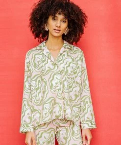 Dazey LA DAZEY BRAND Reflect Baggy Button Up